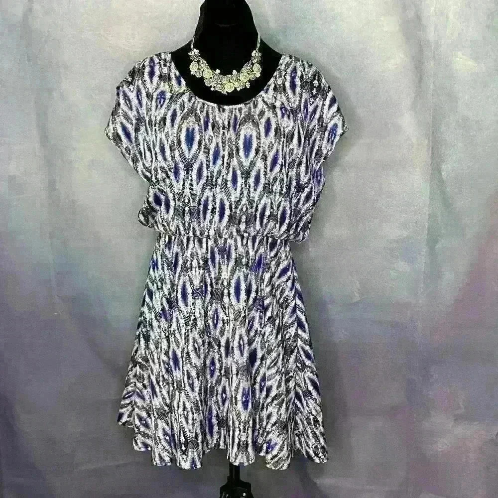 Bar lll Feather Patterned Flutter sleeve dress